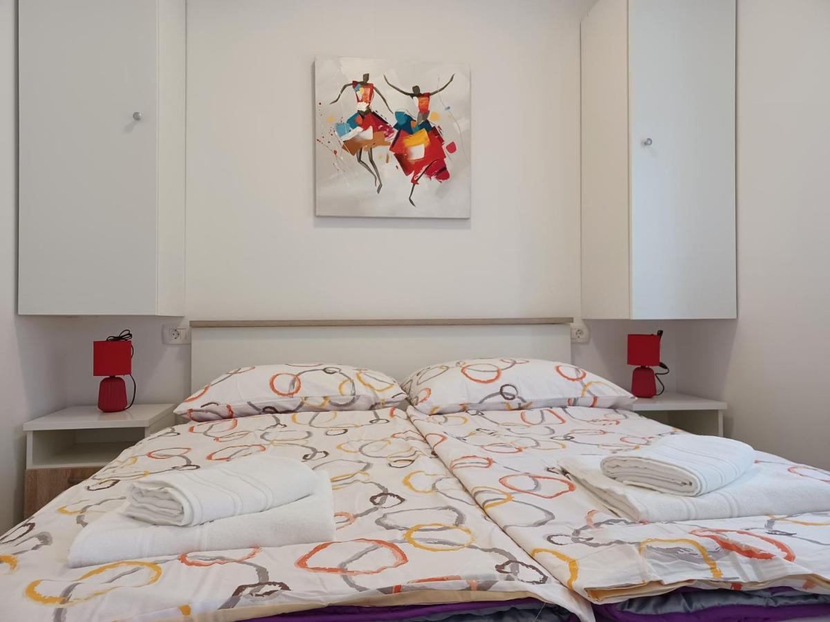 Apartments Leon 1 Novigrad Istria Εξωτερικό φωτογραφία