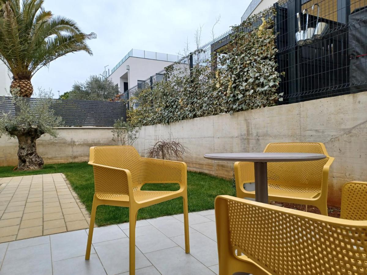 Apartments Leon 1 Novigrad Istria Εξωτερικό φωτογραφία